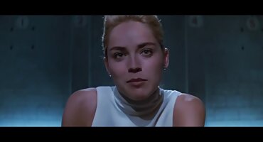 sex mục sư Mako Saeki của quản lý gà dài trong phatrinh ánh sáng ban ngày.